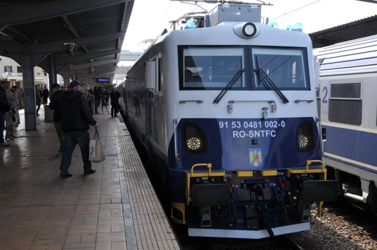 Foarte important pentru studenții care călătoresc cu trenul