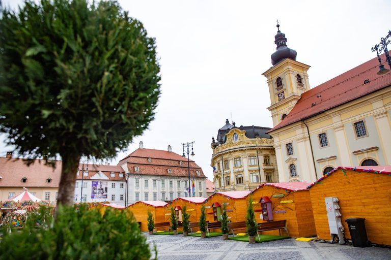 De mâine va ploua în aproape toată țara. Prognoza meteo a săptămânii