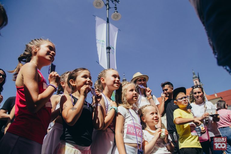 Copiii au cu cine să se antreneze pentru Maratonul Internațional Sibiu