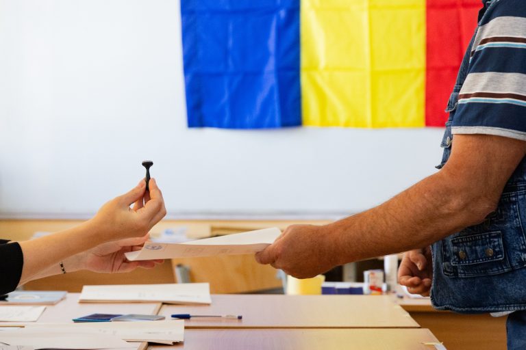 ULTIMA ORĂ: România se îndreaptă spre alegeri? „Miroase a anticipate. Și, sincer, abia aștept”