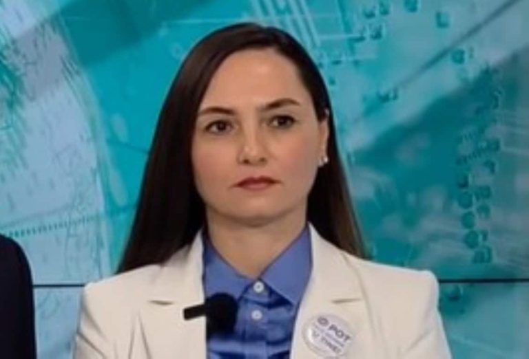 Anamaria Gavrilă și-a „pus internetul în cap”. Ce a postat președintele POT