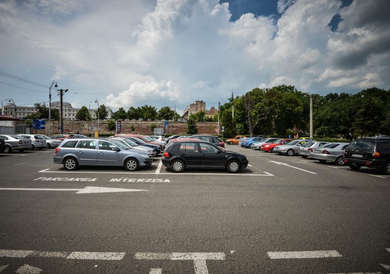 ULTIMA ORĂ: Închideri de trafic și parcări zilele următoare în Sibiu