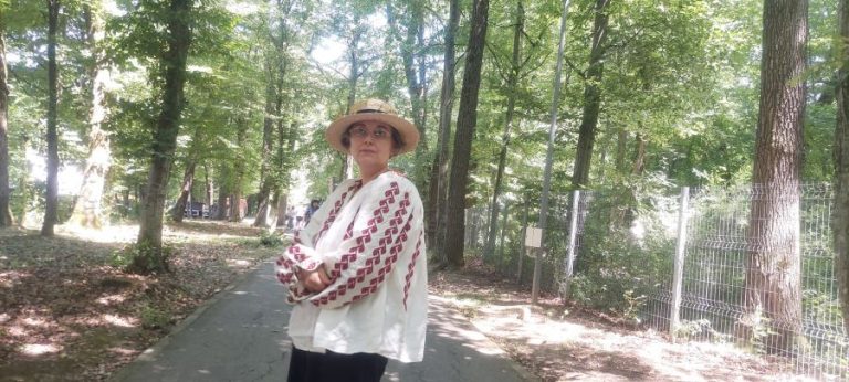 „Ziua iei” și Sânzâienele, două sărbători care ne cheamă spre a ne asuma neamul