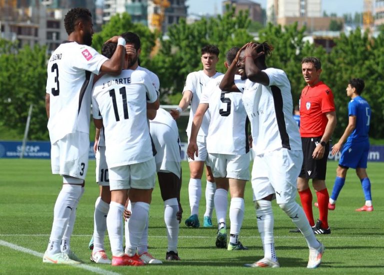 Regal U Cluj pe Noul Municipal sibian