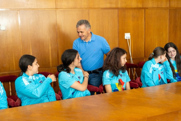 FOTO: Mediașul va fi reprezentat de 18 sportivi la Jocurile Internaționale ale Copiilor