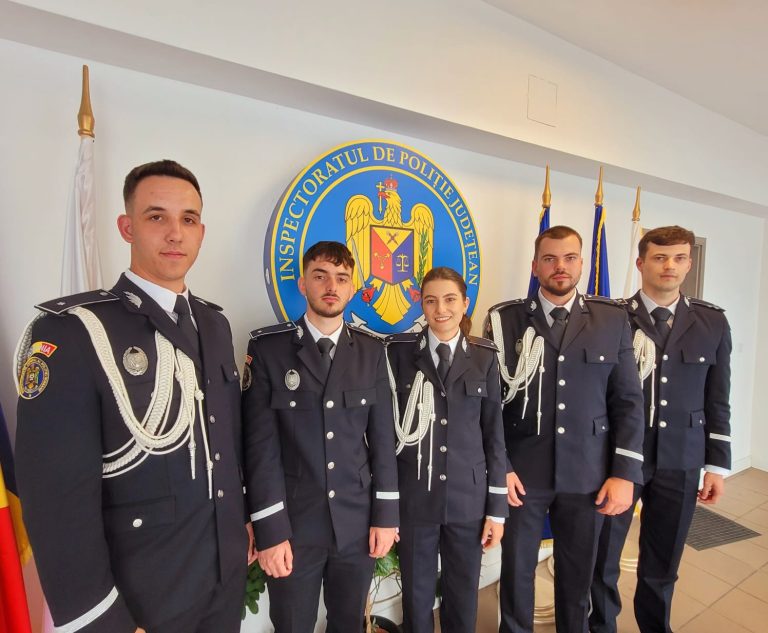 FOTO: Cinci noi ofițeri la IPJ Sibiu. Unde au fost repartizați