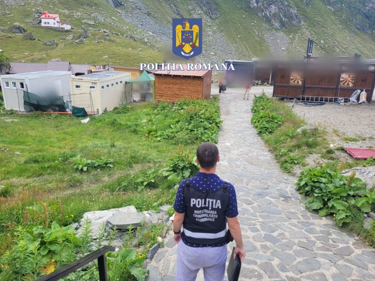 FOTO: Comercianții din zonele Bâlea Lac, Bâlea Cascadă, Valea Avrigului și Cârțișoara, luați la întrebări de polițiști