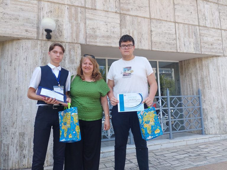 FOTO: Premii pentru elevi din Sibiu și Mediaș la Sesiunea de Comunicări Științifice la Geografie