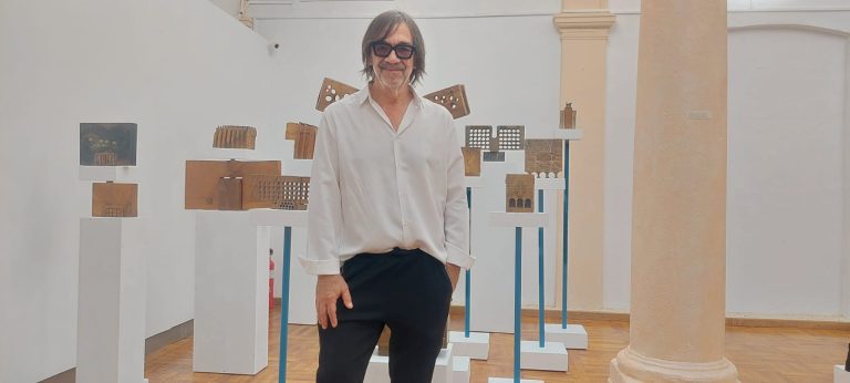 VIDEO. Urmașul sculptorului Ovidiu Maitec duce „lumina” familiei mai departe