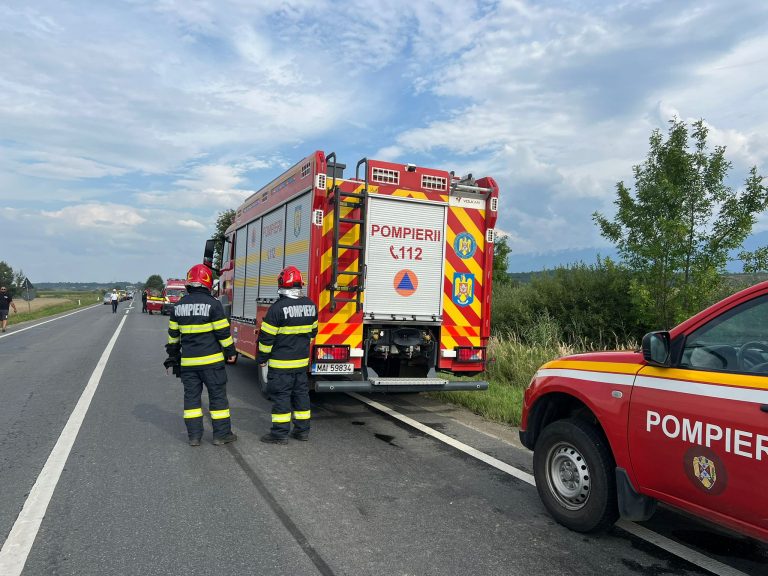 ULTIMA ORĂ: Trei persoane rănite după un accident rutier violent în județul Sibiu