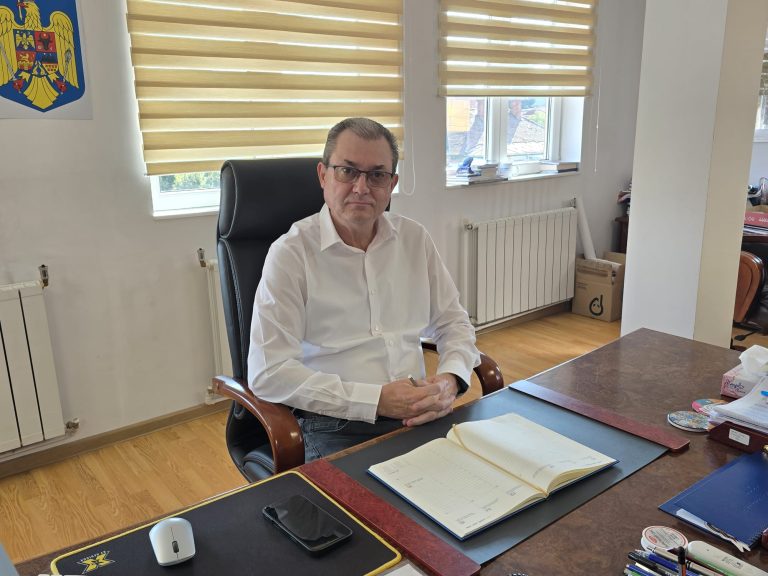 INTERVIU Prof. Emilian-Marius Novac, Inspector Școlar General al ISJ Sibiu: „Anul școlar începe cu multe provocări, dar și cu speranța că învățământul sibian va reuși să transforme criza într-o oportunitate de reformă autentică”