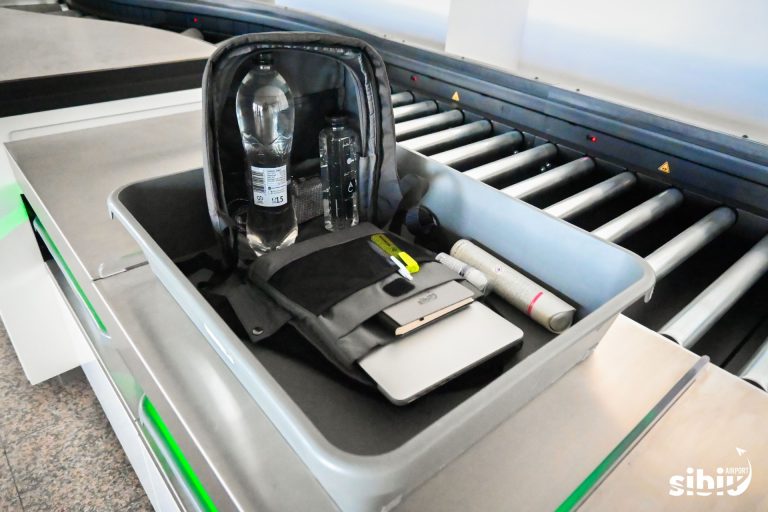 Aeroportul Sibiu va elimina restricțiile privind transportul lichidelor în bagajele de mână
