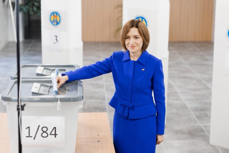 ULTIMA ORĂ: Victorie la PAS în Republica Moldova. Partidul Maiei a obținut majoritatea în viitorul Parlament