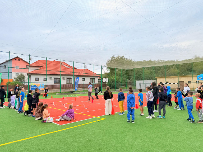 Loamneș, pe harta sportului: „Caravana Campionilor de Mâine” adună 130 de copii la mișcare și comunitate