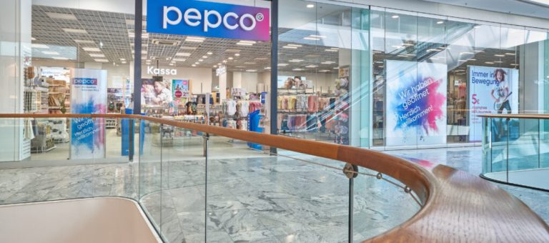 Pepco închide aproape jumătate dintre magazinele din Germania