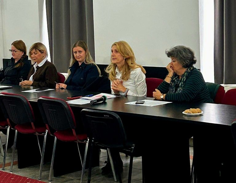 Informații utile și opțiuni de petrecere a timpului liber pentru persoanele vârstnice