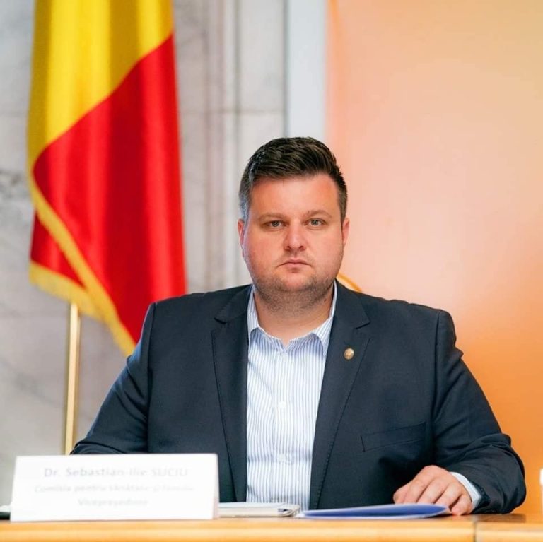 ULTIMA ORĂ: Președintele AUR Sibiu demisionează din funcție și partid. „Rămân cu fruntea sus, fără blaturi politice”
