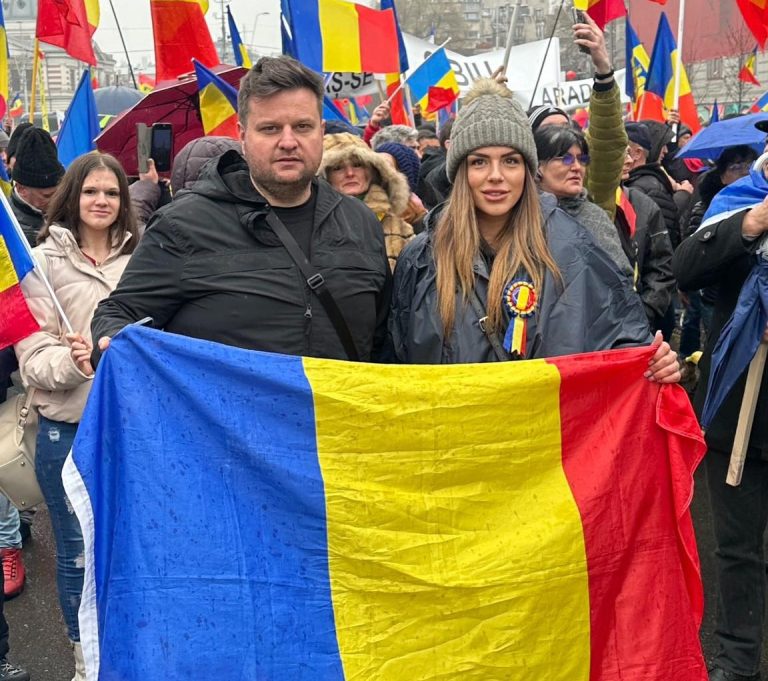 EDITORIAL. AUR, daună (aproape) totală