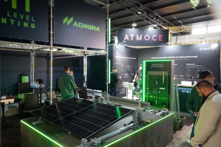 Macheta „căsuța smart” realizată de studenții ULBS a fost vedeta Târgului Internațional RoEnergy 2025