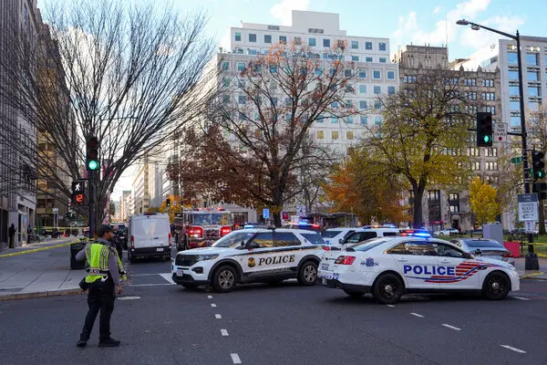 ULTIMA ORĂ/FOTO/VIDEO: Atac armat în apropierea Casei Albe, în Washington DC