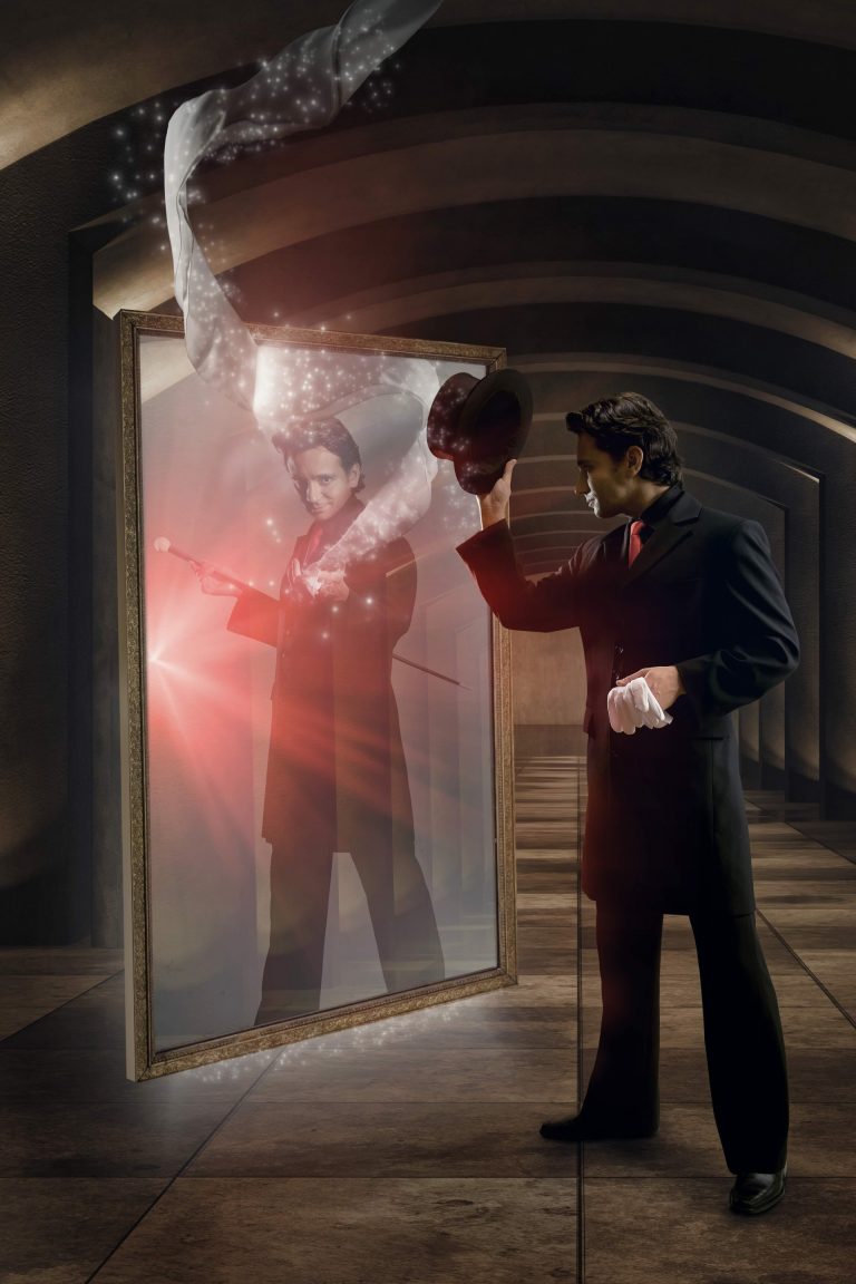 Cel mai premiat magician portughez ajunge la Teatrul Gong Sibiu