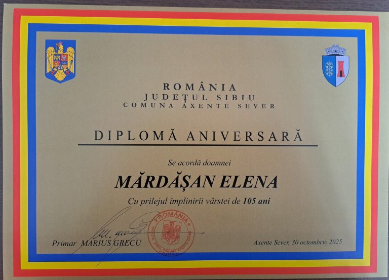 FOTO: Femeie originară din Axente Sever, premiată la împlinirea vârstei de 105 ani