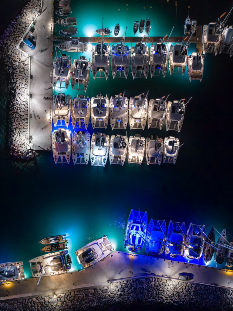 Cum am obținut o victorie neașteptată la Catamarans Cup. O poveste de pe mare