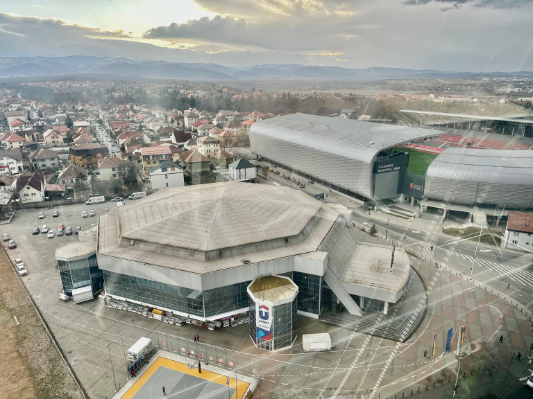 SIBIU VS. STEAUA: Duelul roșu-galben-albastru pentru ieșirea din subsolul clasamentului