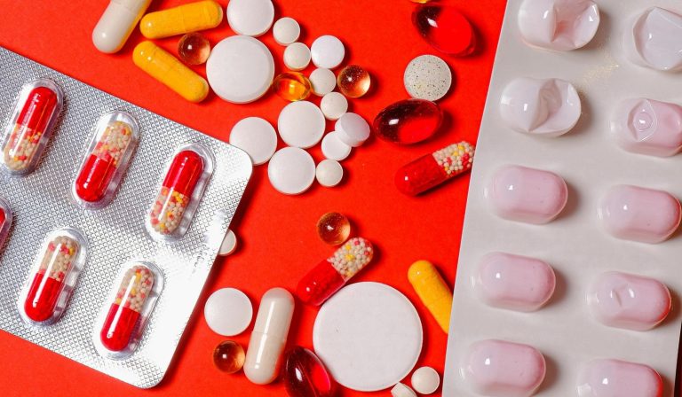 35 de noi medicamente, pentru boli grave, incluse pe lista celor compensate