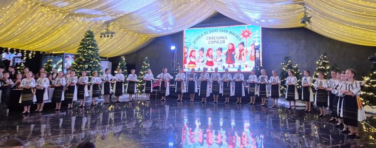 FOTO: „Crăciunul Copiilor”, un super-spectacol prezentat de elevii Școlii de Dans „Ioan Macrea”