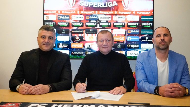 FOTO/VIDEO: Dorinel Munteanu e noul antrenor al formației FC Hermannstadt