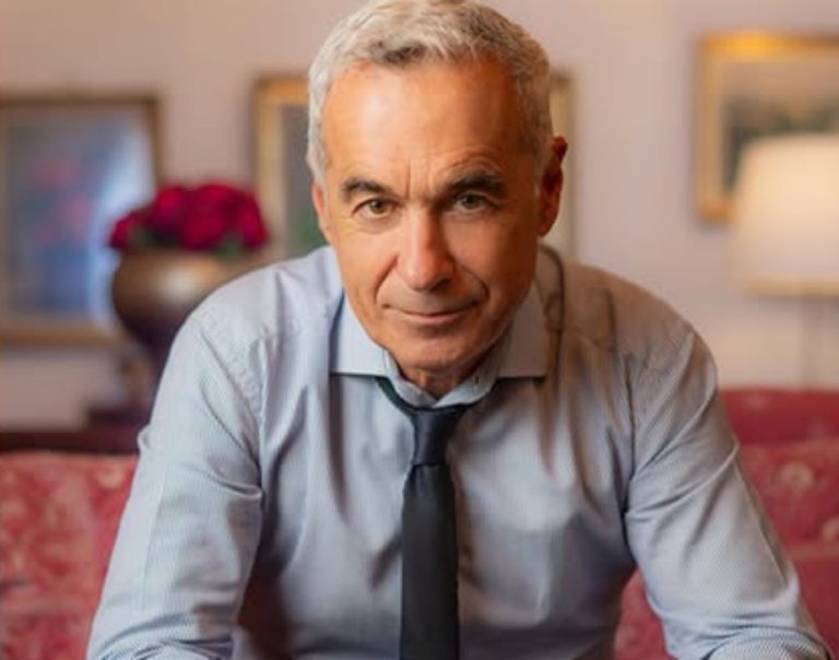 Călin Georgescu rămâne sub control judiciar. Judecătorii i-au respins cererea pentru revocarea măsurii și au prelungit-o cu 60 de zile