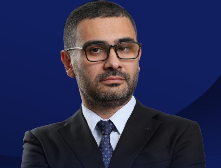 Ministrul Manole anunță că Guvernul dă un supliment, de sărbători, pensionarilor cu venituri mici