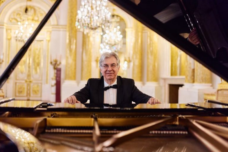 Bebelușii au propriul spectacol la Filarmonică