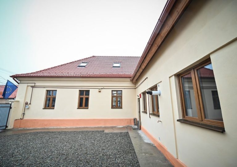 Adăpostul de Noapte, deschis și în timpul zilei, din cauza gerului