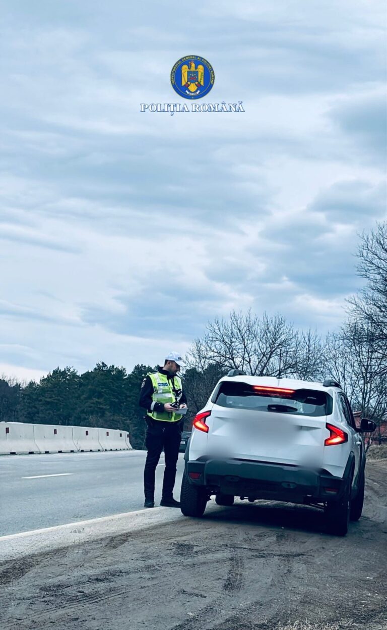 FOTO/VIDEO: Aproape 90 de șoferi sancționați, vineri, pe Valea Oltului