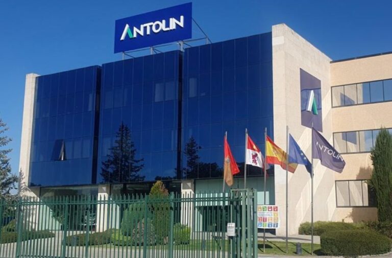Emma Antolín Granet, numită Președinte Executiv al Antolin. Compania anunță un nou plan strategic axat pe consolidare financiară