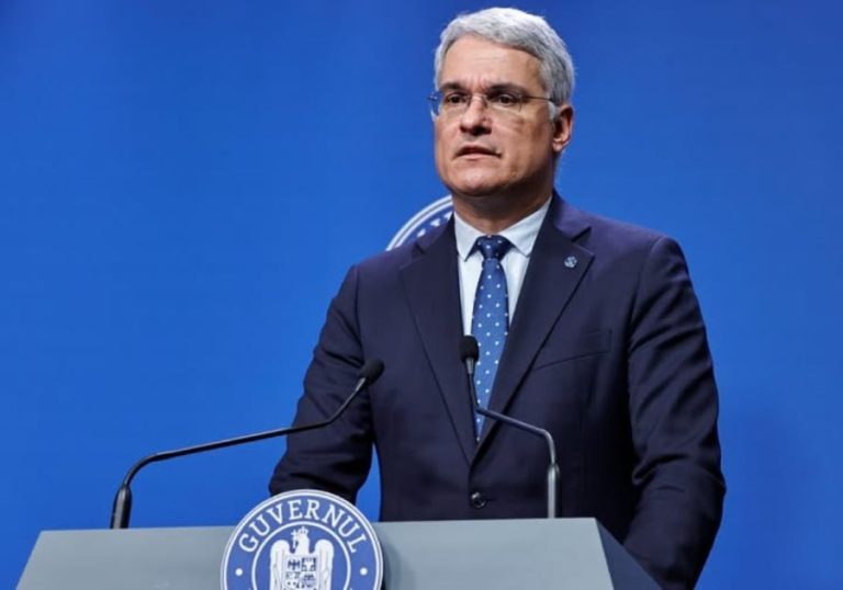 Dragoș Pîslaru trage un semnal de alarmă: 231 de milioane de euro în joc: reforma pensiilor speciale, blocată între Guvern și CCR