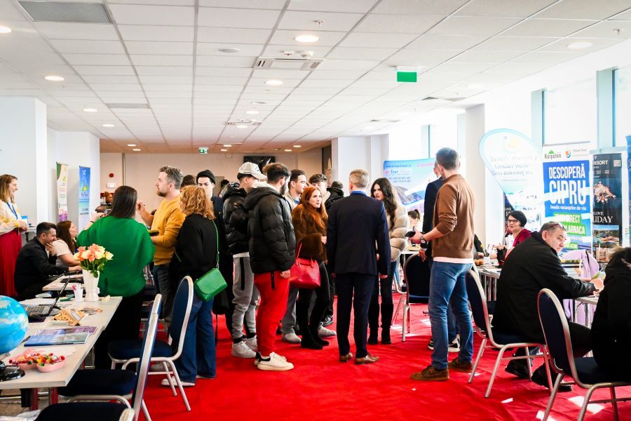 Astăzi și mâine, primul Târg de Turism organizat la Aeroport
