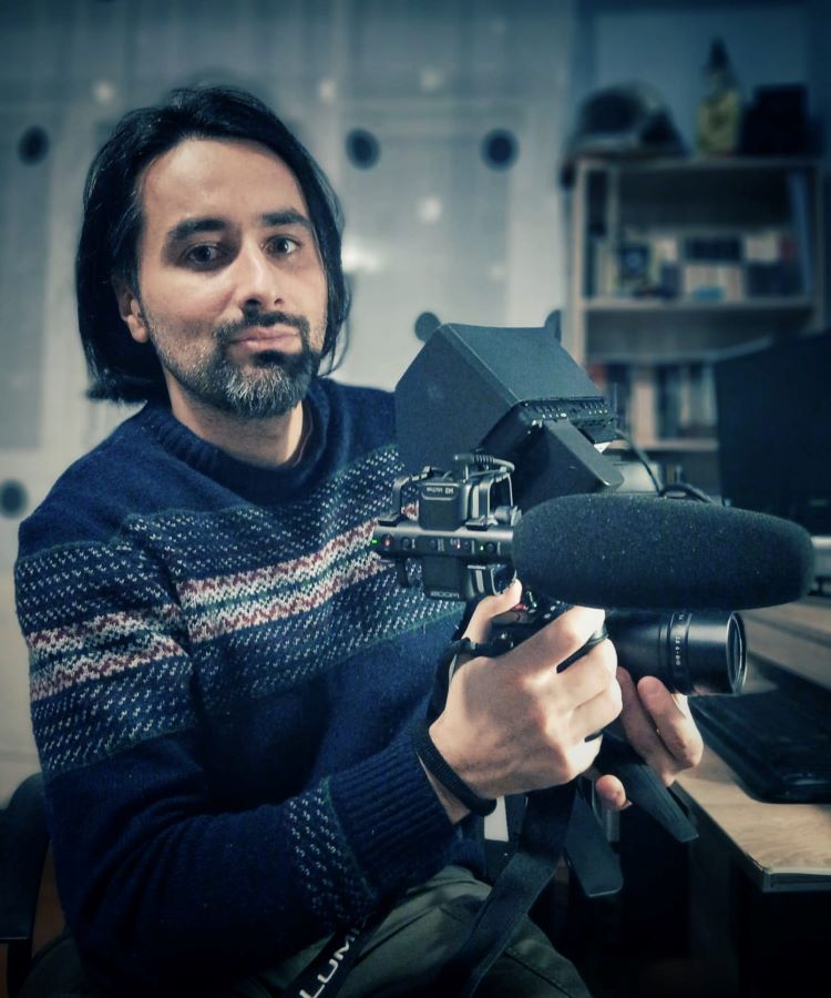 „The Simulator”, un lungmetraj care se toarnă la Sibiu. Regizorul și scenograful Octavian Repede, despre cum te poți juca în viitor