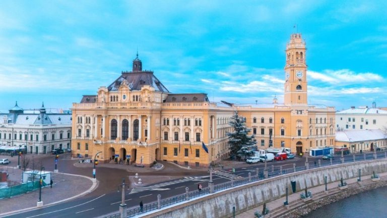 Primăria Oradea, blocată de propria digitalizare? Dacă funcționarii nu se mișcă, senzorii sting lumina