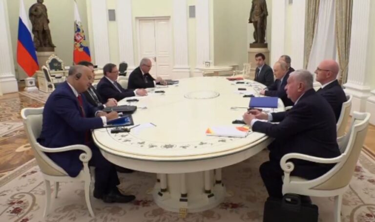 Putin condamnă sancțiunile SUA împotriva Cubei și promite sprijinul ferm al Moscovei pentru Havana