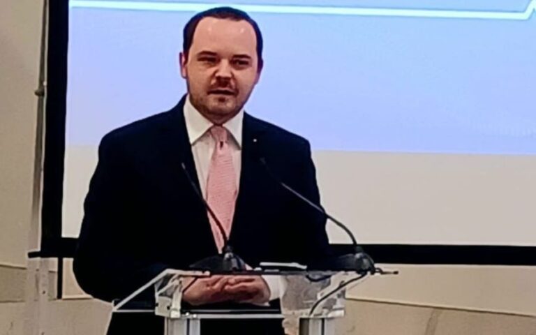 Alexandru Rogobete propune reformarea sistemului de sănătate: mai multe case de asigurări pentru a elimina monopolul CNAS