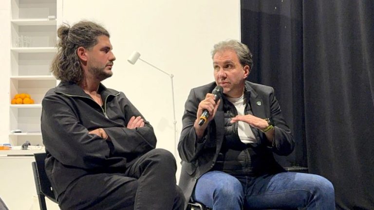 Teatrul și sănătatea mintală în dialog cu publicul