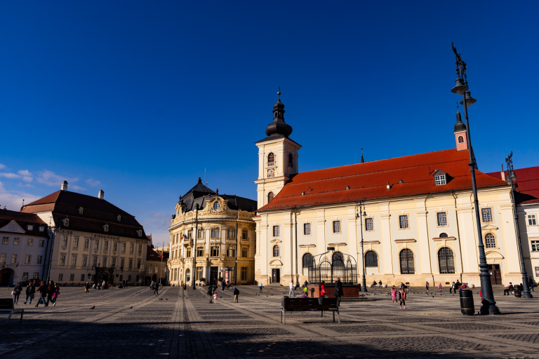 ANALIZĂ: Sibiul e ”în cărți” în Regiunea Centru . Cum a performat turismul regional la finalul toamnei 2025?