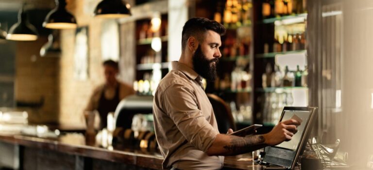 De ce POS-ul nu înseamnă același lucru la 5 și la 500 de restaurante