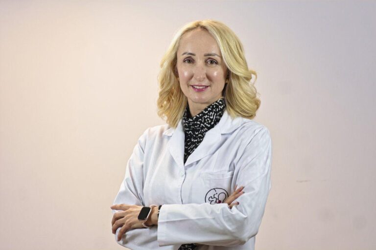INTERVIU cu medicul Corina Ispășoiu: Despre menopauză, patologia și pericolele pentru femei