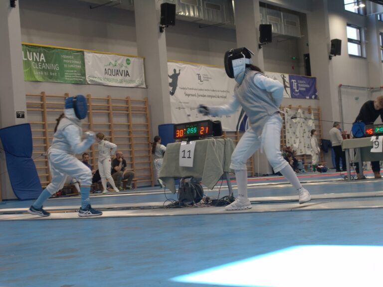 FOTO: Rezultate promițătoare pentru ACS Asalt Sibiu la Campionatul Național de Floretă Speranțe