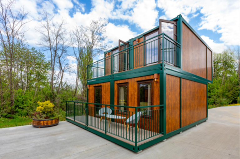 Proiectele moderne ale caselor din containere cu etaj transformă piața imobiliară locală