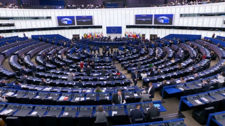 Parlamentul European a aprobat crearea unei piețe unice a apărării în UE